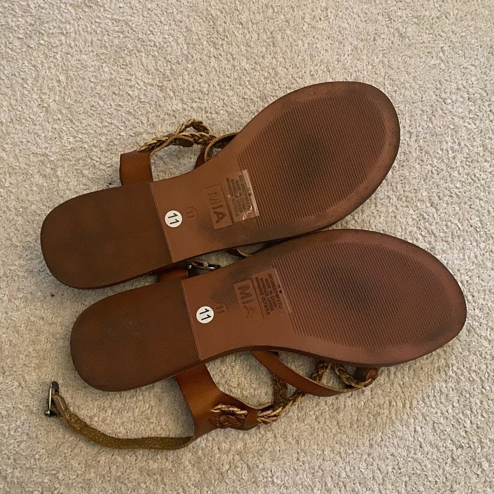 Mia strappy sandals 11 - Picture 2 of 4